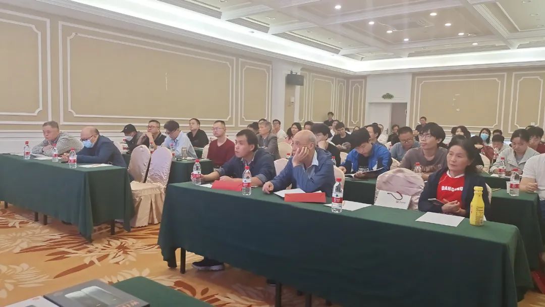 武漢理工大學(xué)專場(chǎng) 武漢理工大學(xué)專場(chǎng)